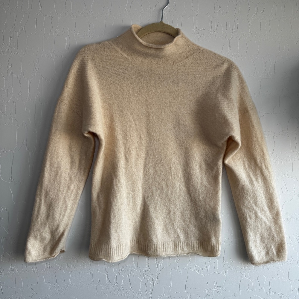 J. Crew 100% Cashmere Mock Neck Sweater M Ivory Cream Sustainable Quiet Luxury